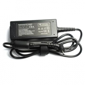 ASUS 40W: 19V, 2.1A laptop charger