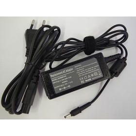 SAMSUNG 40W: 19V, 2.1A laptop charger